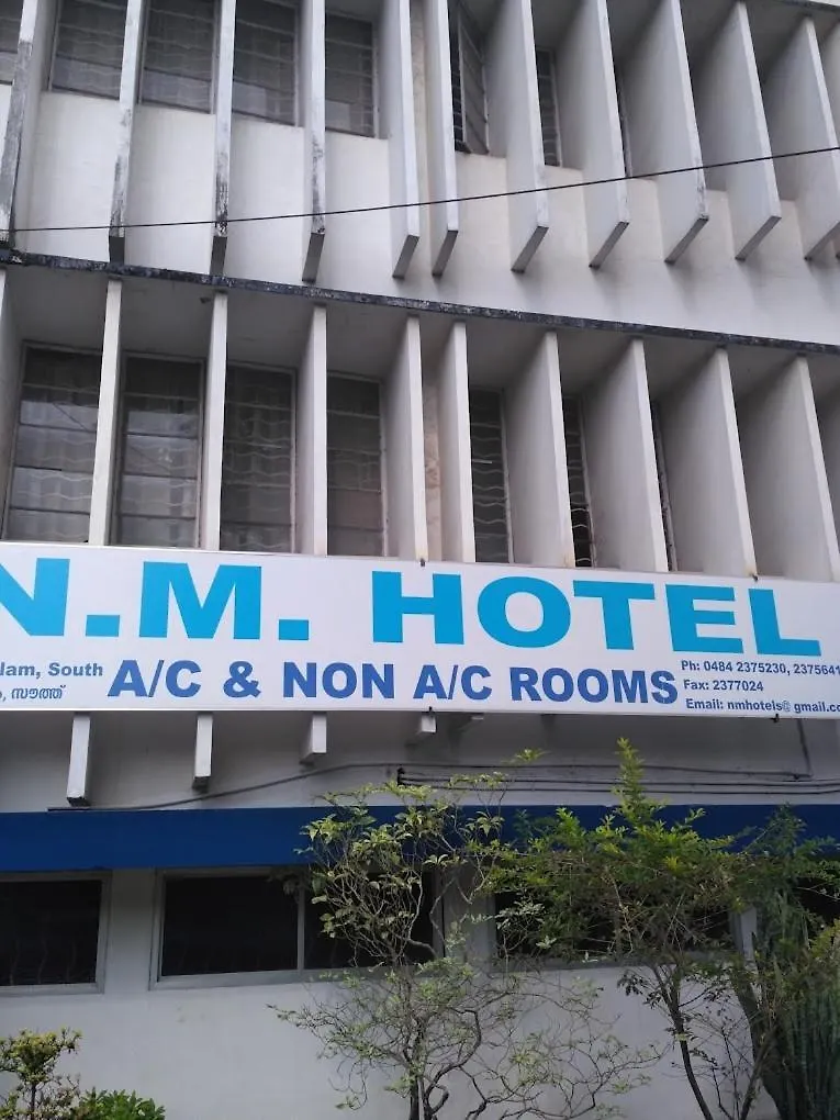 N M Hotels Kochi 2*,